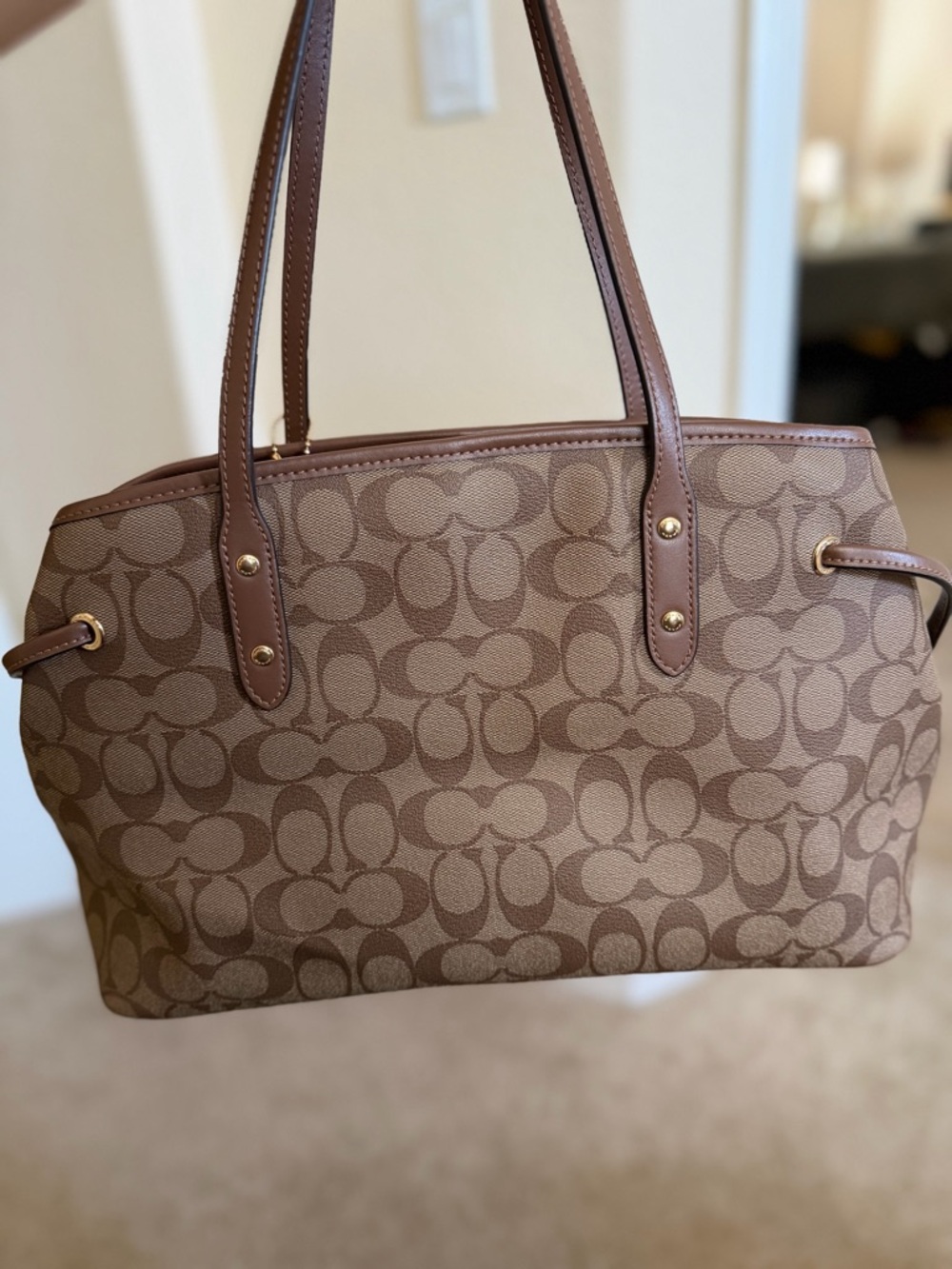 COACH signature shoulder bag - Picture 2 of 4